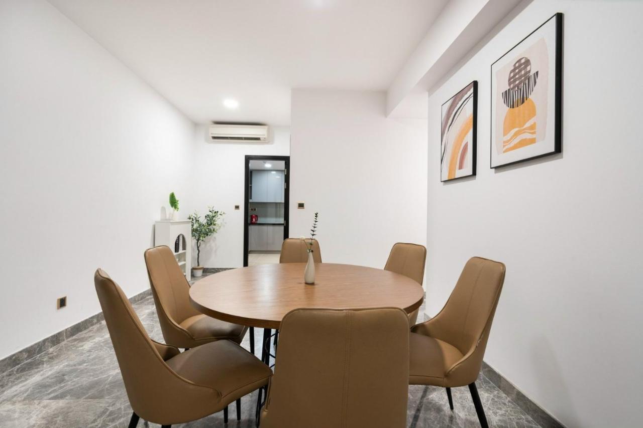 مدينة هوشي منه Luxury D1Mension In District 1 Freepoolsaunagym المظهر الخارجي الصورة